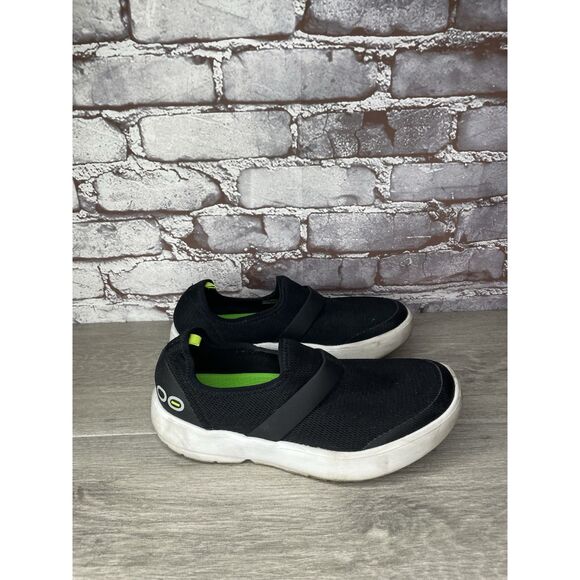 Oofos Black Fabric Slip On Recovery Shoes Women Sz 38.5EU/8M US - Picture 2 of 16